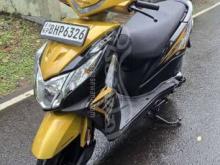 https://riyasewana.com/uploads/honda-dio-8142422453323.jpg