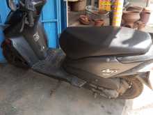 https://riyasewana.com/uploads/honda-dio-815271613872.jpg