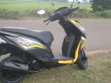 https://riyasewana.com/uploads/honda-dio-81650104263.jpg