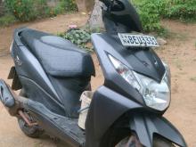 Honda Dio 2017 Motorbike