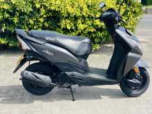 https://riyasewana.com/uploads/honda-dio-821383922233.jpg