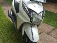https://riyasewana.com/uploads/honda-dio-88205113272.jpg