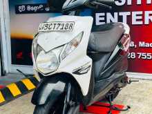 https://riyasewana.com/uploads/honda-dio-88433413014.jpg