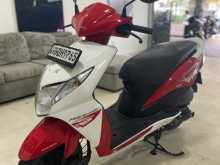 Honda DIO 2016 Motorbike