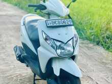 https://riyasewana.com/uploads/honda-dio-911583822492.jpg