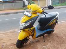 Honda DIO 2017 Motorbike