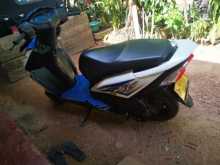 https://riyasewana.com/uploads/honda-dio-918085322063.jpg
