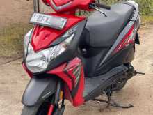 https://riyasewana.com/uploads/honda-dio-91809174552.jpg