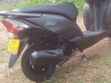 https://riyasewana.com/uploads/honda-dio-920032913432.jpg