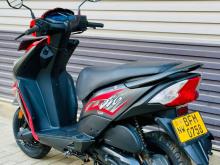 https://riyasewana.com/uploads/honda-dio-922280019202.jpg