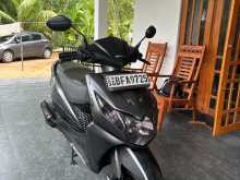 https://riyasewana.com/uploads/honda-dio-922335913123.jpg
