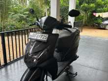 https://riyasewana.com/uploads/honda-dio-922335913202.jpg