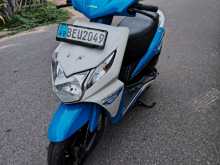 https://riyasewana.com/uploads/honda-dio-97201813363.jpg