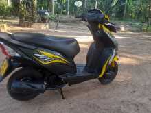 https://riyasewana.com/uploads/honda-dio-98434913922.jpg