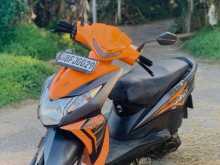 Honda DIO 2017 Motorbike