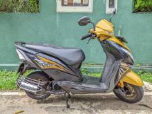 https://riyasewana.com/uploads/honda-dio-dm-181008246895.jpg