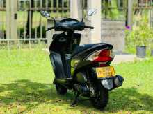 https://riyasewana.com/uploads/honda-dio-dx-111006171626.jpg