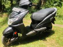 https://riyasewana.com/uploads/honda-dio-dx-119572722953.jpg