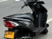 https://riyasewana.com/uploads/honda-dio-dx-121031013802.jpg