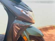 https://riyasewana.com/uploads/honda-dio-dx-1213464714004.jpg