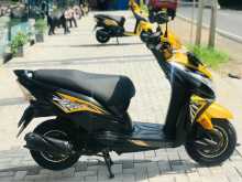 https://riyasewana.com/uploads/honda-dio-dx-131505071643.jpg