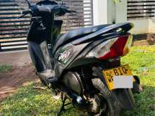 https://riyasewana.com/uploads/honda-dio-dx-1319473522942.jpg