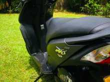 https://riyasewana.com/uploads/honda-dio-dx-141007071532.jpg