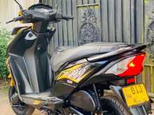 https://riyasewana.com/uploads/honda-dio-dx-178130913882.jpg