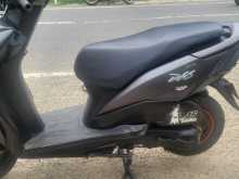 https://riyasewana.com/uploads/honda-dio-dx-1812045913902.jpg