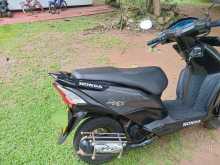 https://riyasewana.com/uploads/honda-dio-dx-1813313813254.jpg