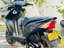 https://riyasewana.com/uploads/honda-dio-dx-1917233624151.jpg