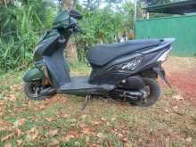 https://riyasewana.com/uploads/honda-dio-dx-199095013972.jpg