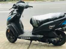 https://riyasewana.com/uploads/honda-dio-dx-217351013253.jpg