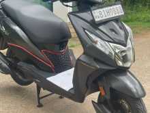 https://riyasewana.com/uploads/honda-dio-dx-219040913804.jpg