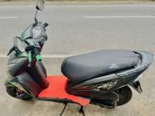 https://riyasewana.com/uploads/honda-dio-dx-2313110313174.jpg