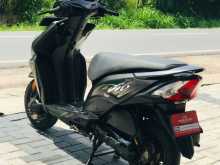 https://riyasewana.com/uploads/honda-dio-dx-231353201046.jpg