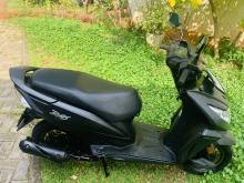 https://riyasewana.com/uploads/honda-dio-dx-2318110519344.jpg