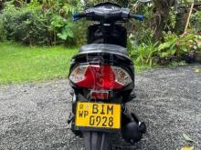 https://riyasewana.com/uploads/honda-dio-dx-241456471367385.jpg