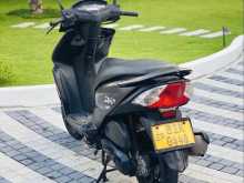 https://riyasewana.com/uploads/honda-dio-dx-2420471122903.jpg