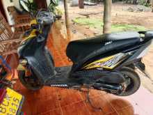 https://riyasewana.com/uploads/honda-dio-dx-251620391324.jpg