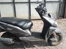 https://riyasewana.com/uploads/honda-dio-dx-261700384842.jpg