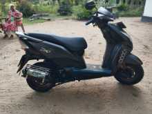 https://riyasewana.com/uploads/honda-dio-dx-2717300214003.jpg