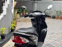 https://riyasewana.com/uploads/honda-dio-dx-2723175422313.jpg
