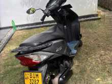 https://riyasewana.com/uploads/honda-dio-dx-2811202222753.jpg