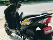 https://riyasewana.com/uploads/honda-dio-dx-291759141215.jpg