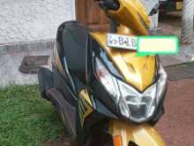 https://riyasewana.com/uploads/honda-dio-dx-29945054133.jpg