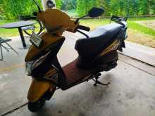 https://riyasewana.com/uploads/honda-dio-dx-3011260613683.jpg