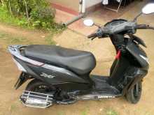 https://riyasewana.com/uploads/honda-dio-dx-3013531822502.jpg
