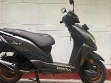 https://riyasewana.com/uploads/honda-dio-dx-3018193722513.jpg