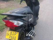 https://riyasewana.com/uploads/honda-dio-dx-31702151390220.jpg